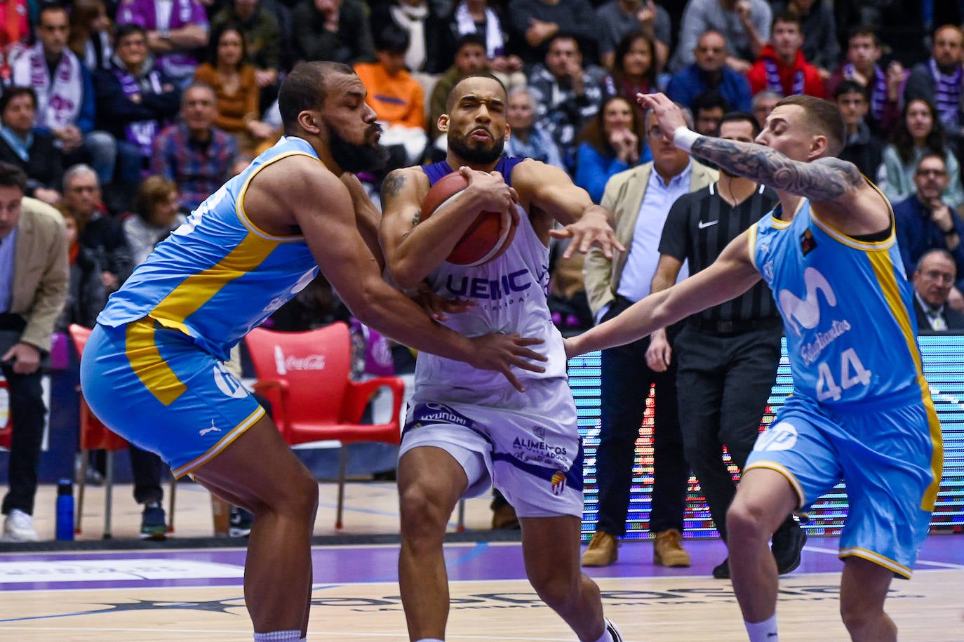 Fotos: Real Valladolid de baloncesto 81 - 75 Estudiantes