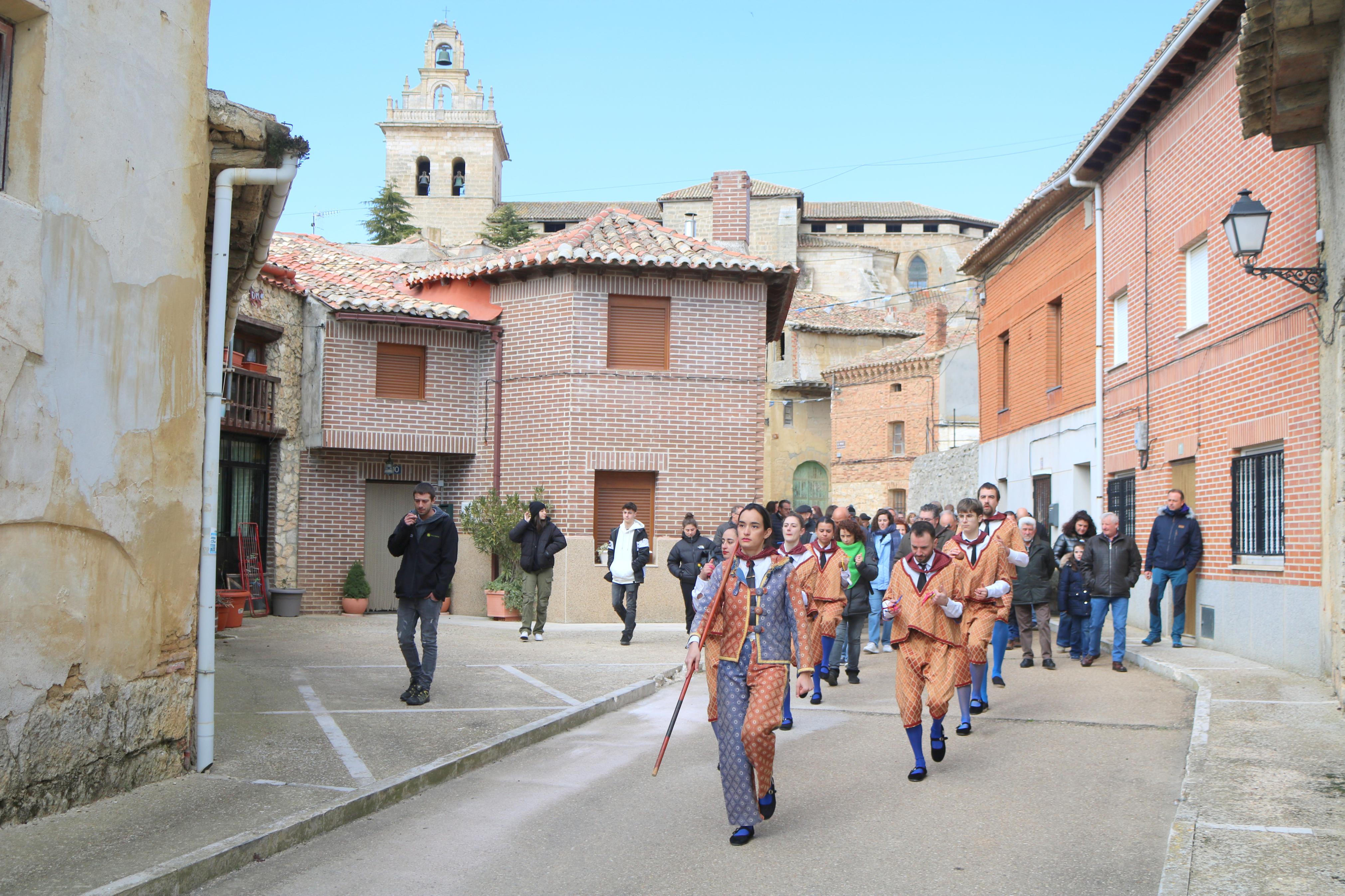 Villamediana celebra con todos los honores la fiesta de Santo Tomás