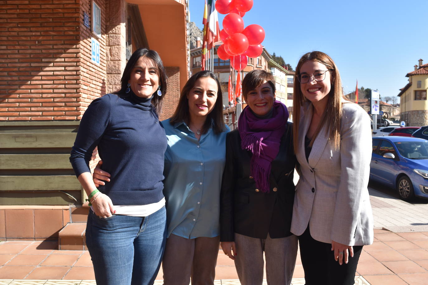 Fotos: La ministra Isabel Rodríguez apoya a los candidatos del norte de Palencia