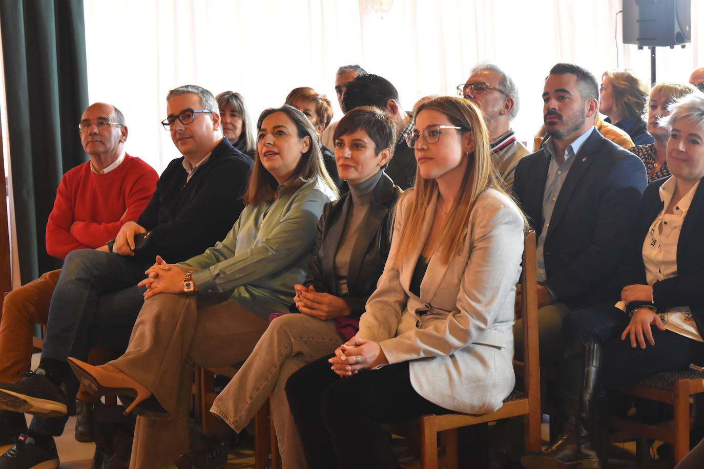 Fotos: La ministra Isabel Rodríguez apoya a los candidatos del norte de Palencia