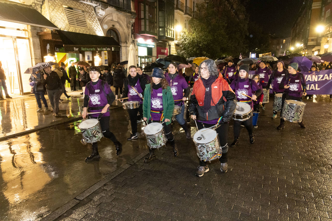Fotos: Las imágenes de la manifestación del 8M en Valladolid