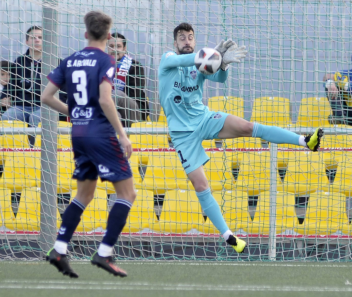 Partido entre el Alcorcón B y la Gimnástica Segoviana.