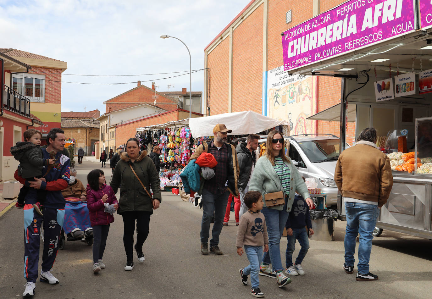 Fotos: Tradición y fiesta se aúnan en Villada en torno a la matanza