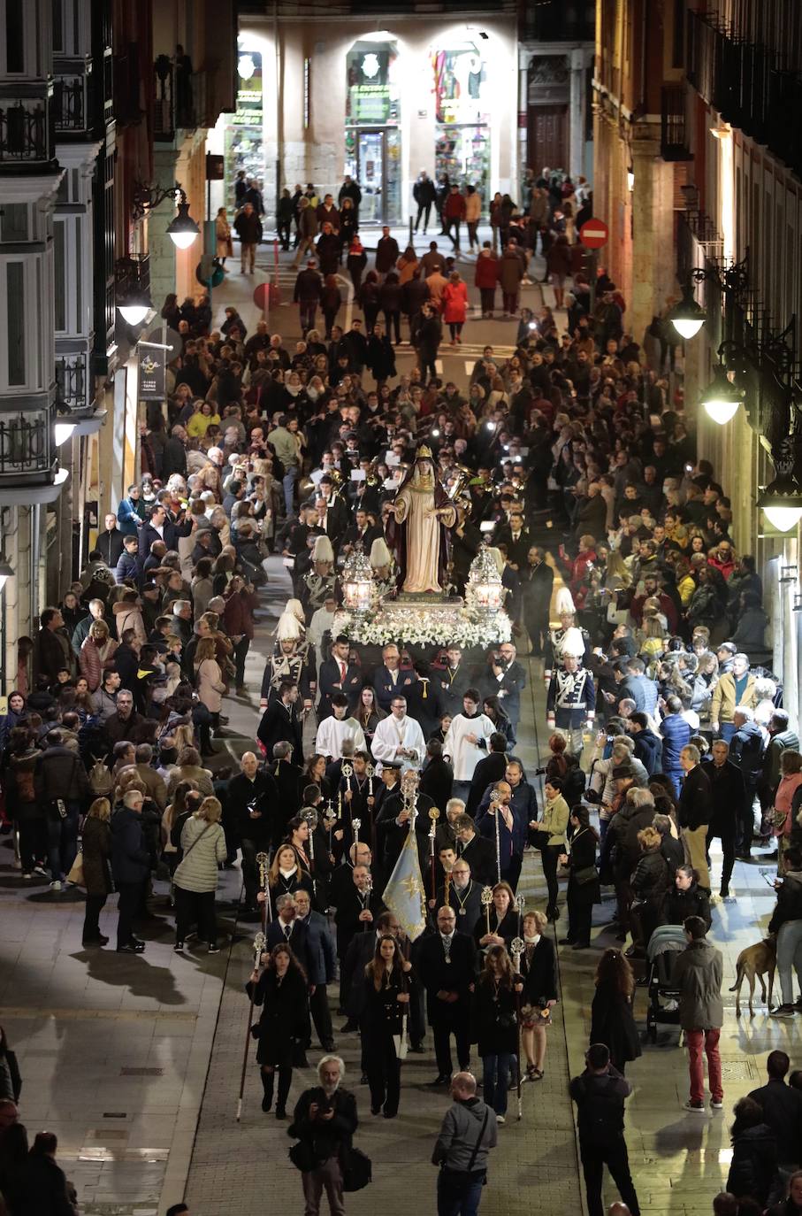 Fotos: Procesión de Nuestra Señora del Sagrario en Valladolid