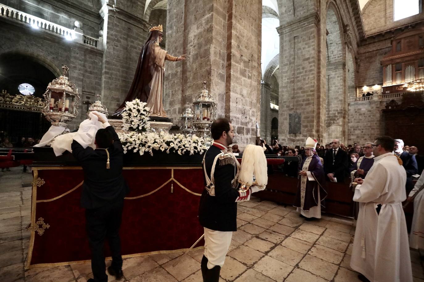 Fotos: Procesión de Nuestra Señora del Sagrario en Valladolid