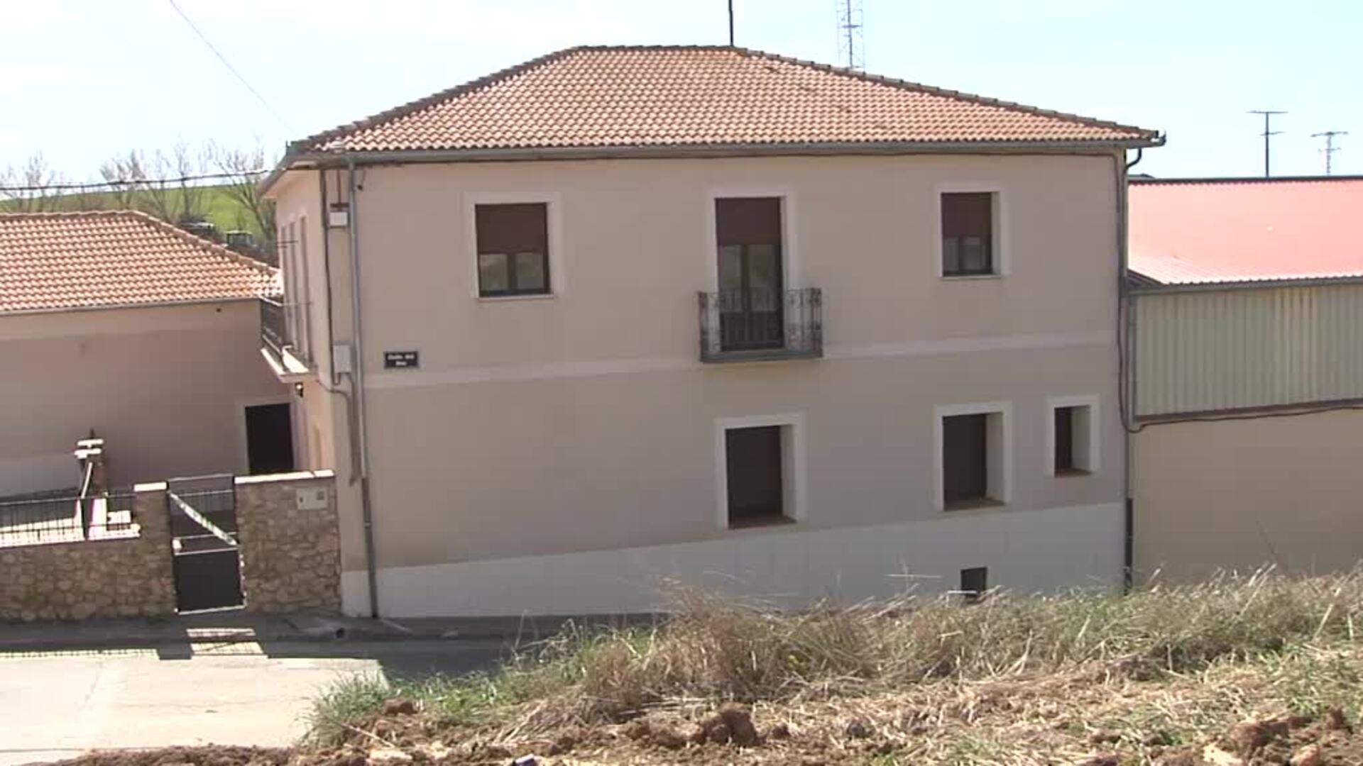 Una madre y su hijo fallecen aparentemente intoxicados por un plaguicida en Carbonero de Ahusín (Segovia)