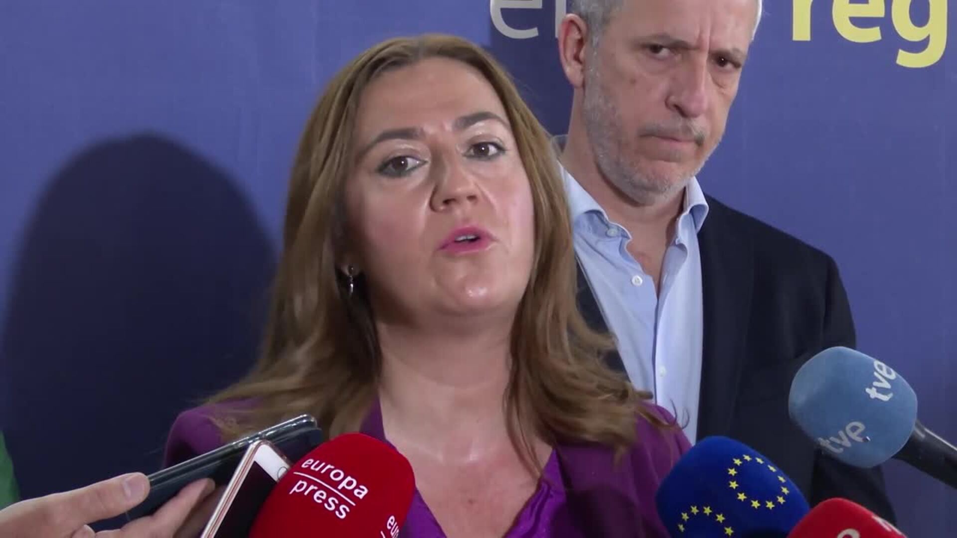 Arias (PP) culpa al Gobierno de "opacidad" en fondos UE y Barcones defiende "transparencia"