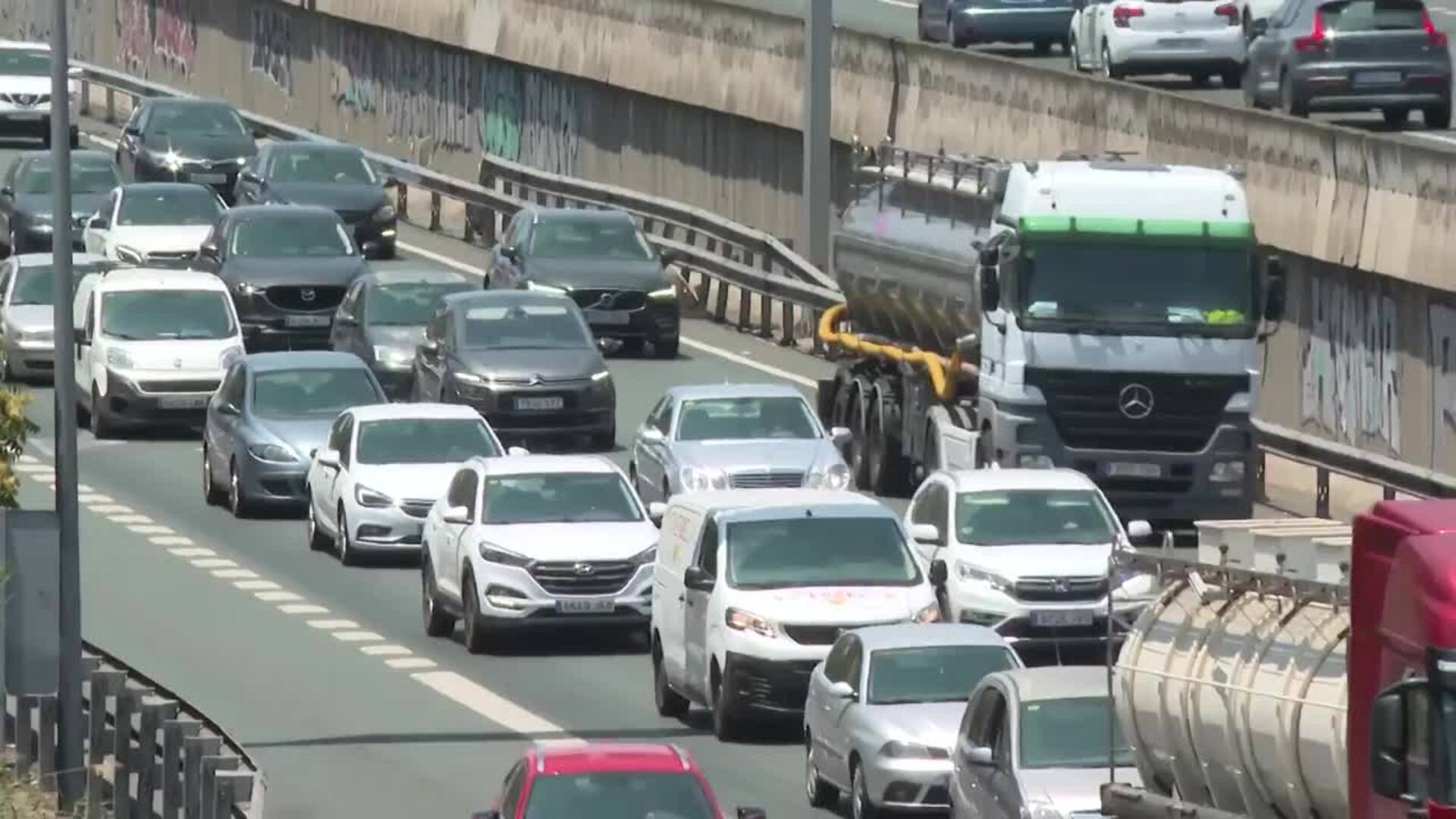 Arranca la primera gran operación salida del verano