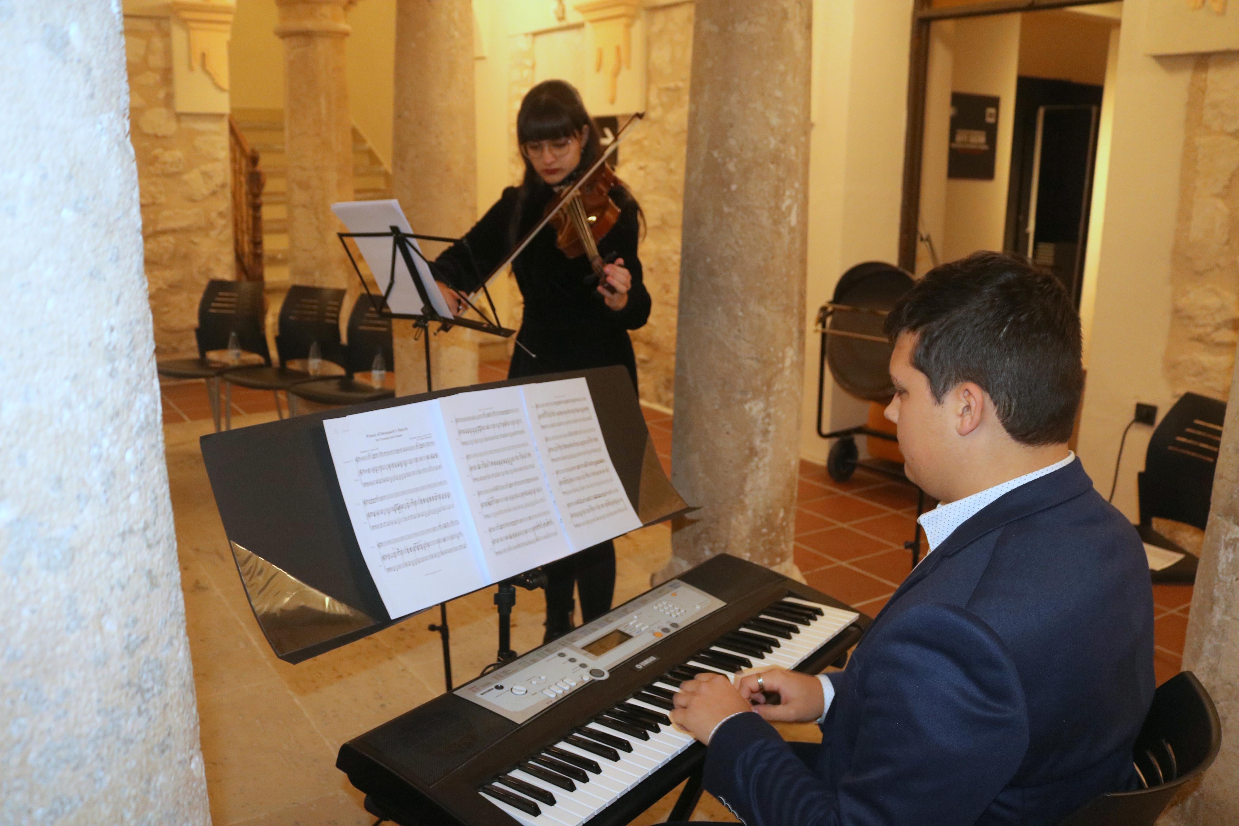 Melodías de Año Nuevo en Baltanás