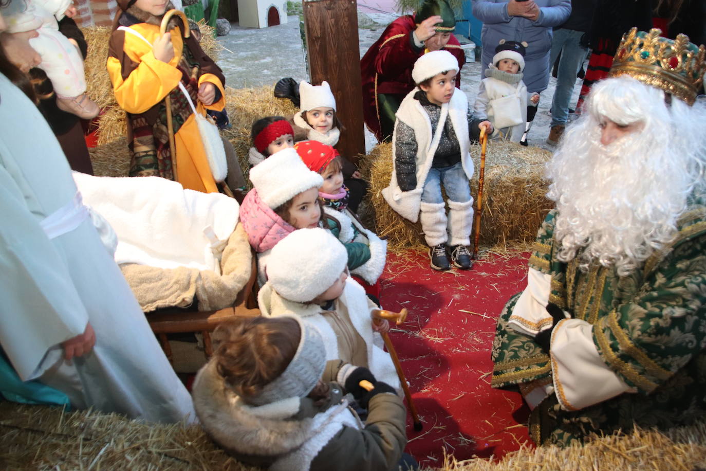 La Cabalgata de Reyes de Cuéllar, en imágenes