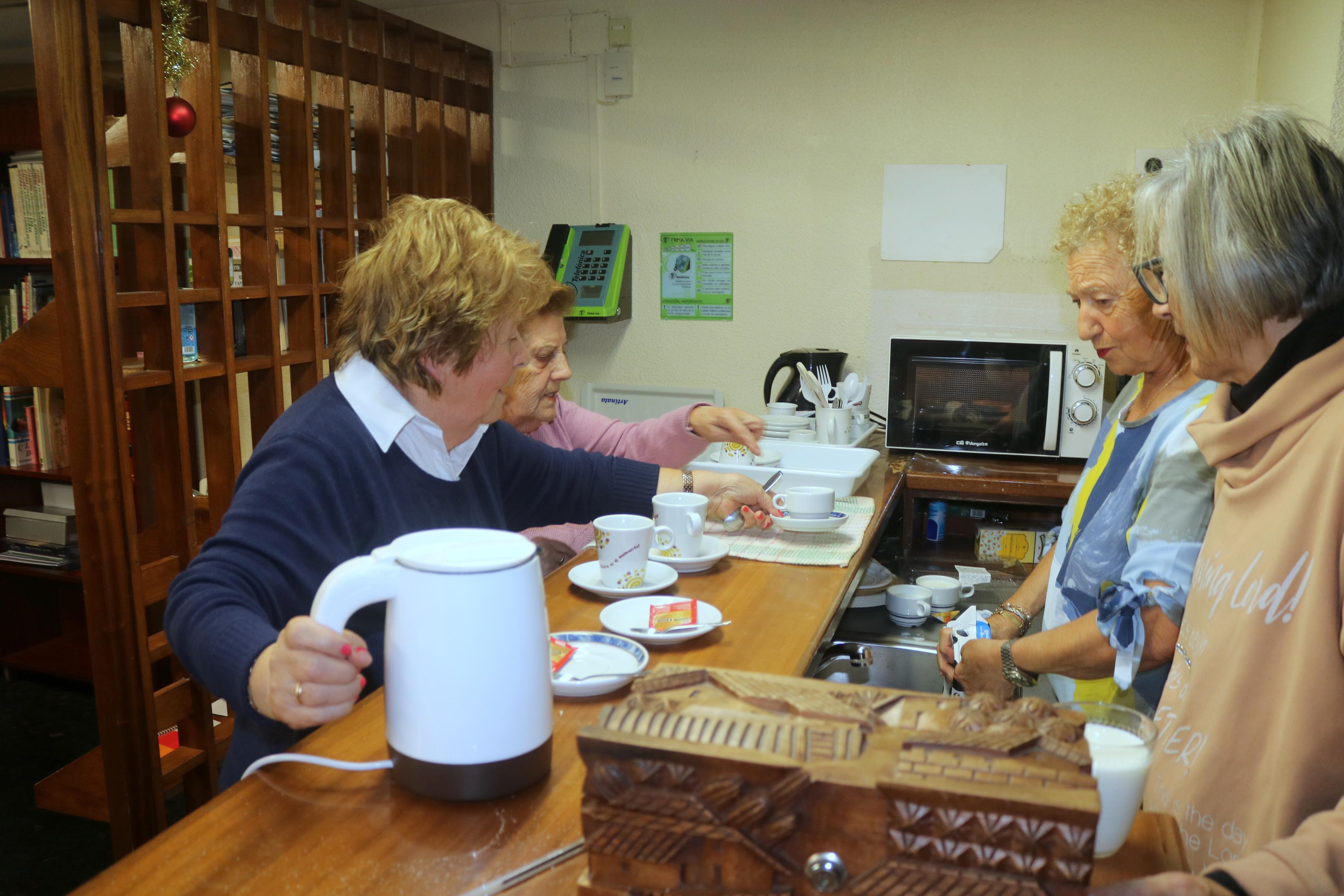 Los Jubilados de Baltanás brindan por el Nuevo Año