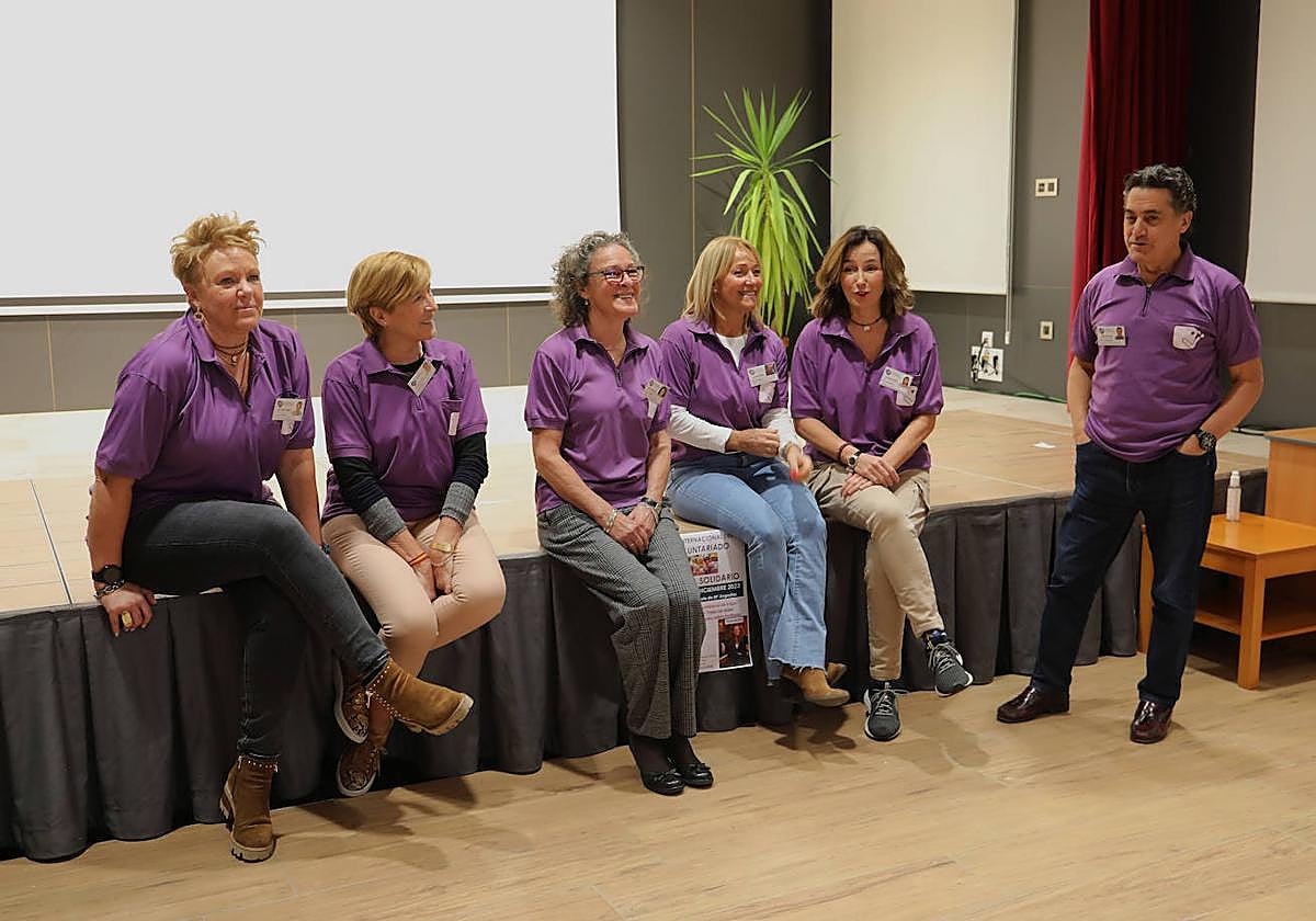 Voluntarios de Hermanas Hospitalarias.
