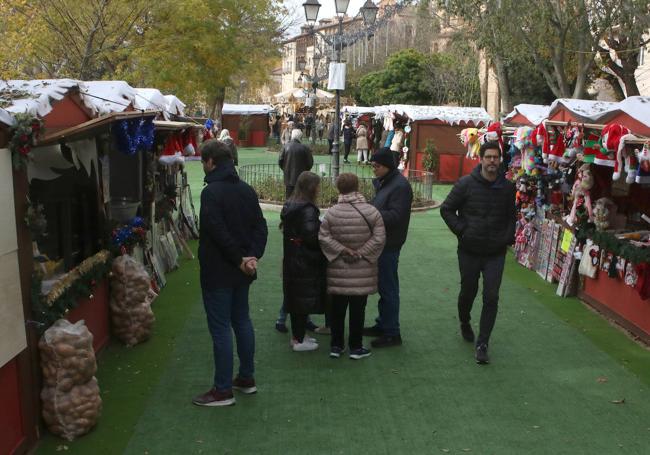 El Paseo de la Navidad, un día de diario.