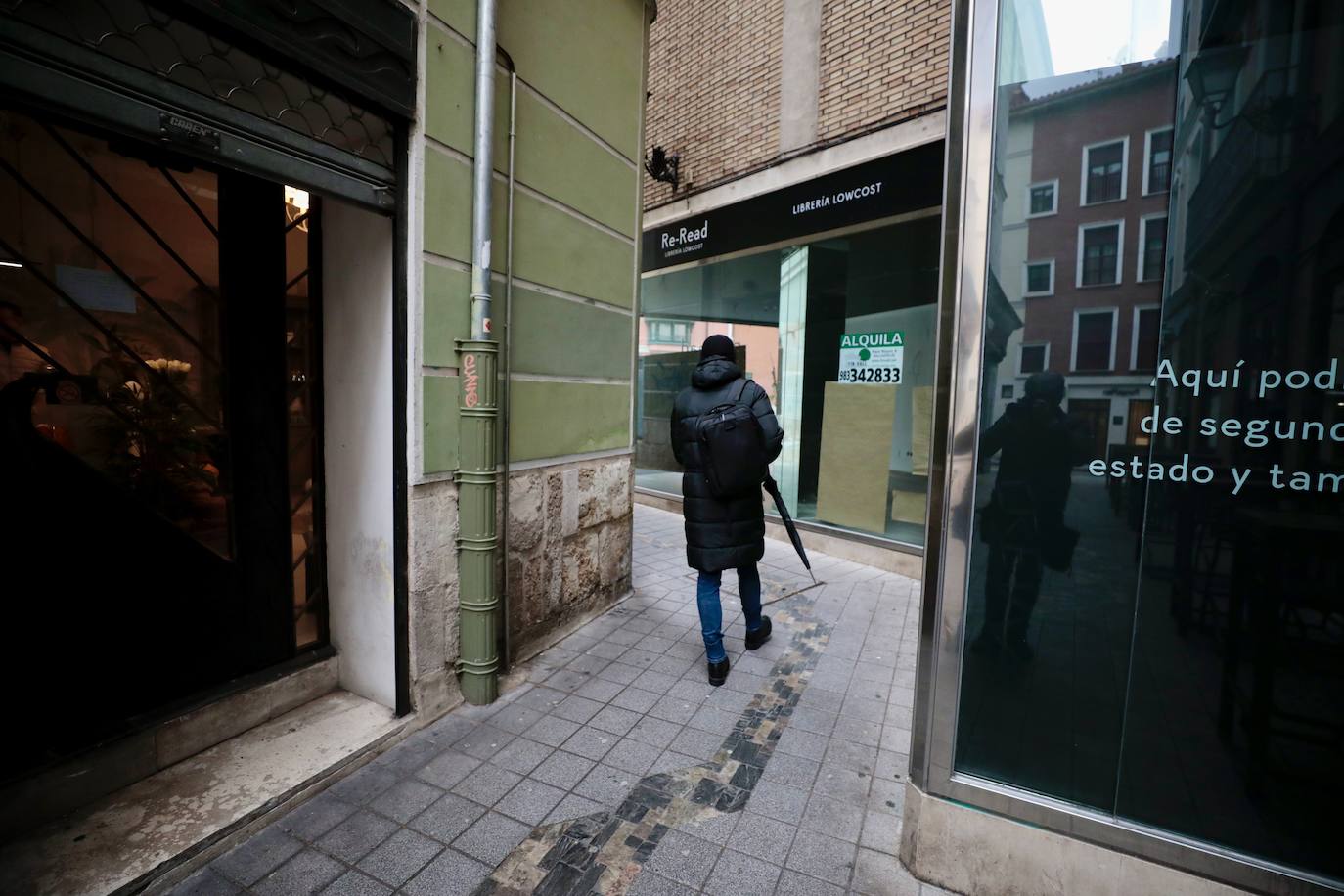 Un paseo en imágenes por la calle Sierpe