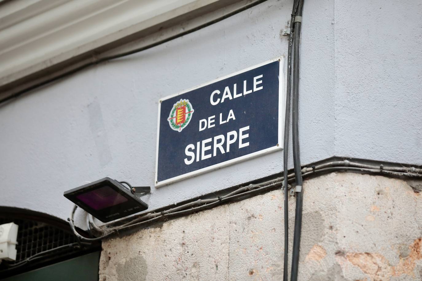 Un paseo en imágenes por la calle Sierpe