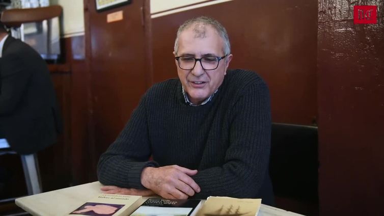 José Luis Castrillón, parte del legendario café El largo adiós de Valladolid, recomienda tres libros