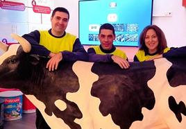 Pablo Sanz, Francisco García y Carolina Andrés, los trabajadores seleccionados para el inicio del proyecto.