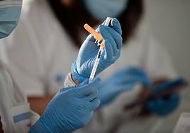 Inyección ed vacuna de la gripe.