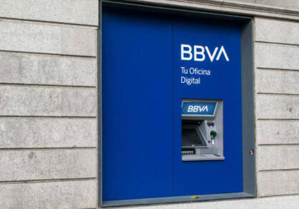 Cajero automático en una oficina de BBVA.