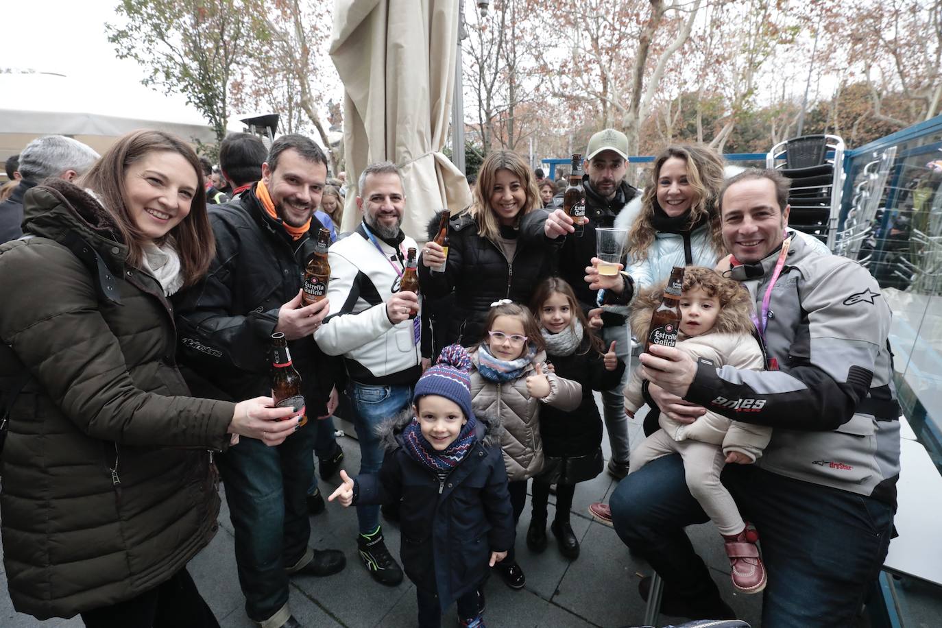 Imágenes del ambiente durante la tarde del sábado en Pingüinos