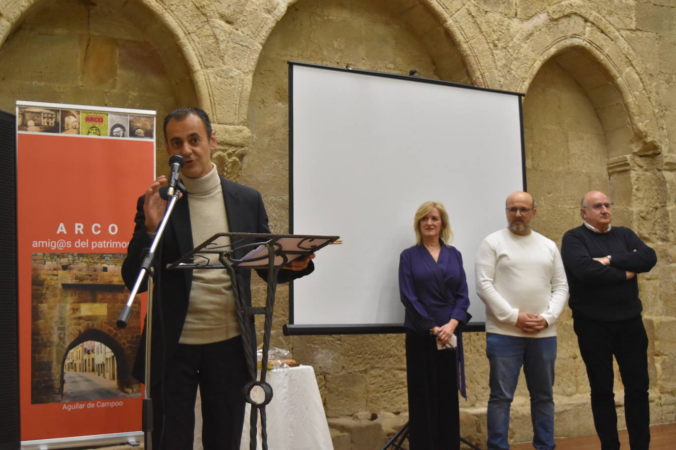 El pianista Óscar Pascasio recoge el Arco de Patrimonio