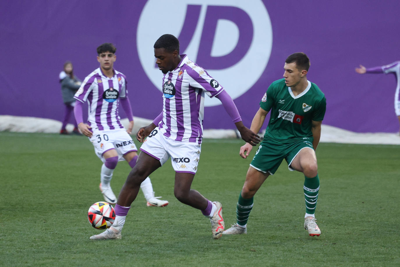 El partido del Promesas frente al Coruxo, en imágenes