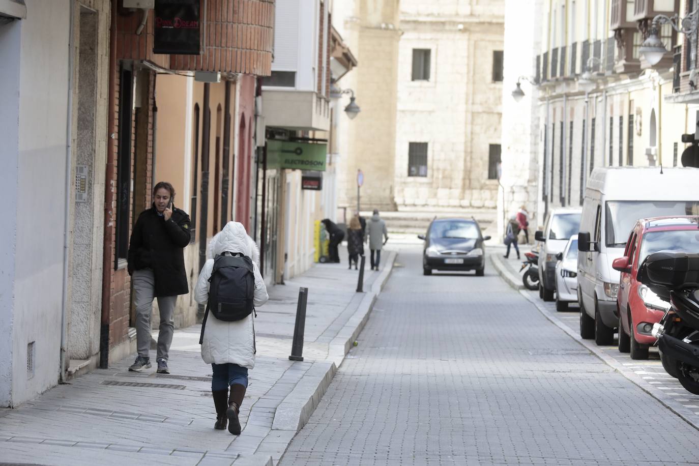 Un recorrido por la calle General Almirante