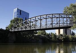 Puente Colgante en Valladolid.