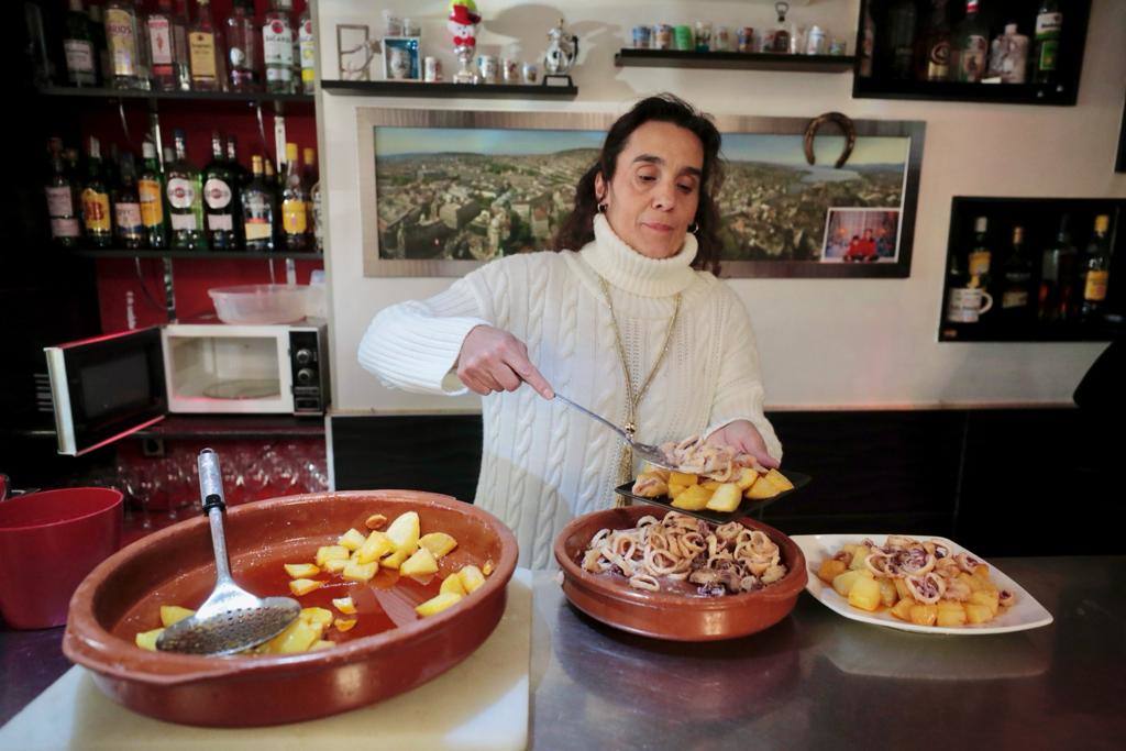 El sábado hubo patatas con chipirones para todos