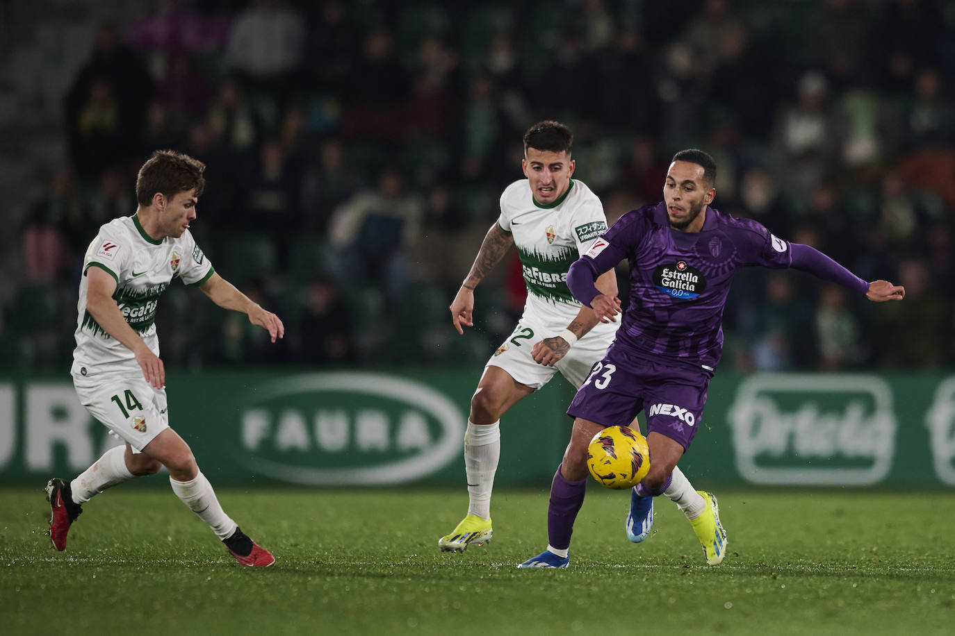 Las imágenes del partido Elche-Real Valladolid