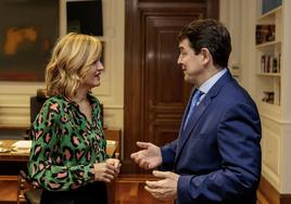 Pilar Alegría, ministra de Educación, y Alfonso Fernández Mañueco, presidente de la Junta, en su reciente encuentro.