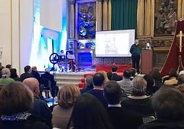 Presentación del anuario cofrade en el Simón Ruiz de Medina del Campo.