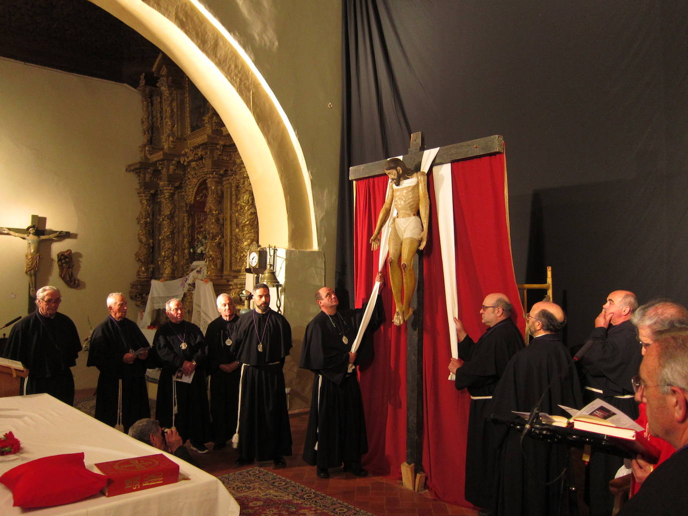 Ejercicio del Descendimiento del Viernes Santo