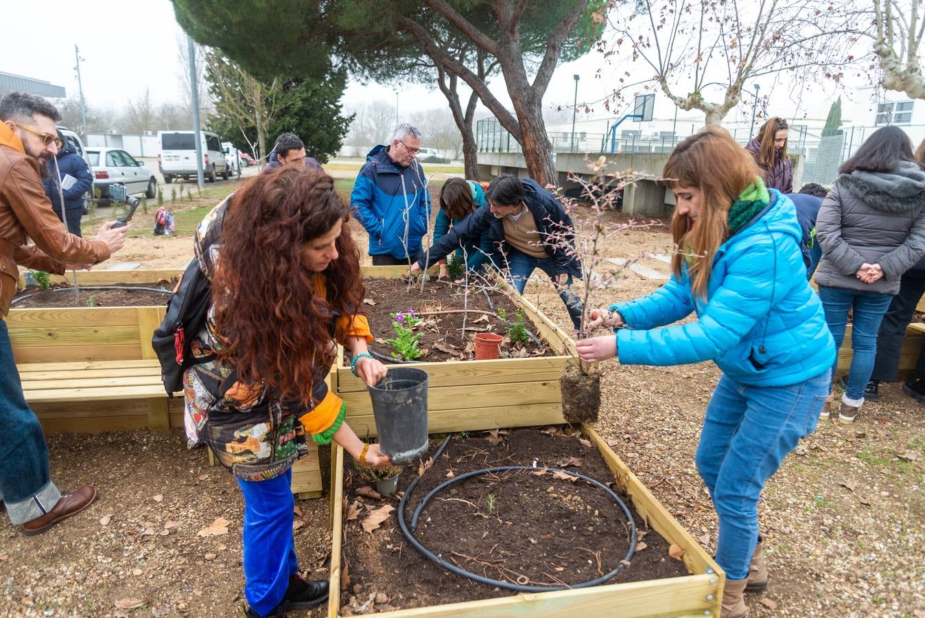 El campus de Palencia inaugura un jardín terapeútico