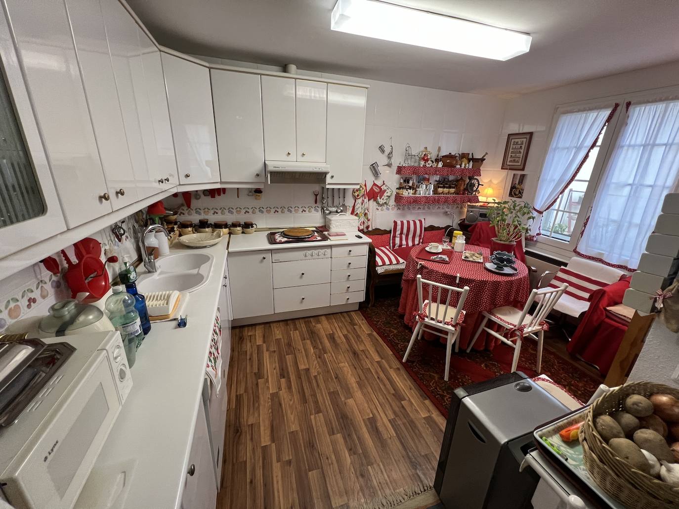 Una casa de Valladolid decorada con muebles encontrados en la calle