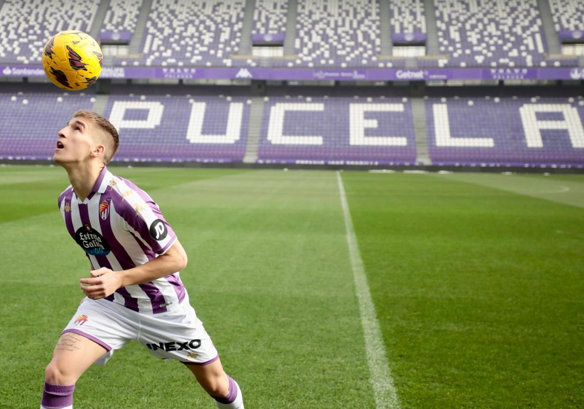 Stipe Biuk, durante su presentación oficial como nuevo jugador del Real Valladolid