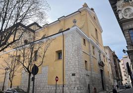 El gran templo jesuita que Carlos III convirtió en parroquia