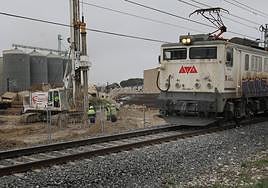 Obras del primer tramo del Ave a Cantabria en las proximidades de Palencia.