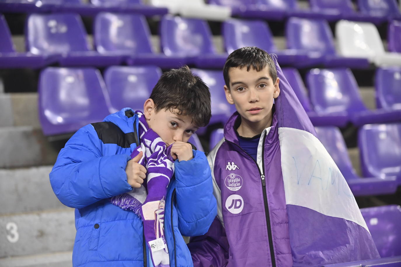 Búscate en la grada del José Zorrilla (1 de 3)