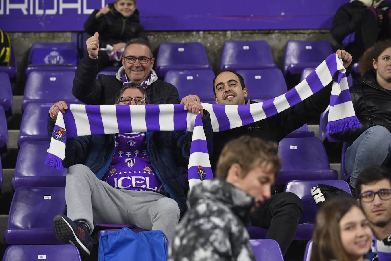 Búscate en la grada del José Zorrilla (1 de 3)