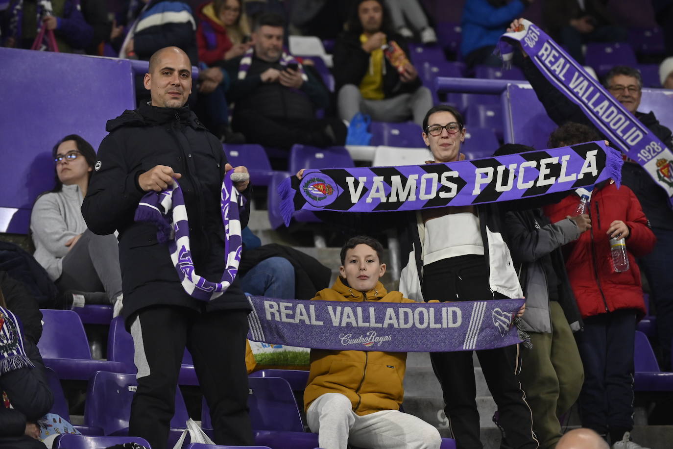 Búscate en la grada del José Zorrilla (1 de 3)