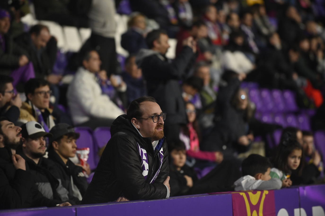 Búscate en la grada del Estadio José Zorrilla (3 de 3)