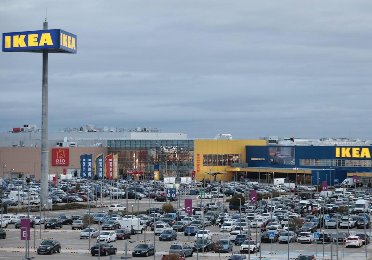 Centro comercial RÍO Shopping.