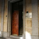 Condenado a prisión por arruinar a su padre pidiendo préstamos a su nombre