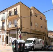 El Ayuntamiento confía en un derribo «inmediato» del edificio de la calle Antonio Machado