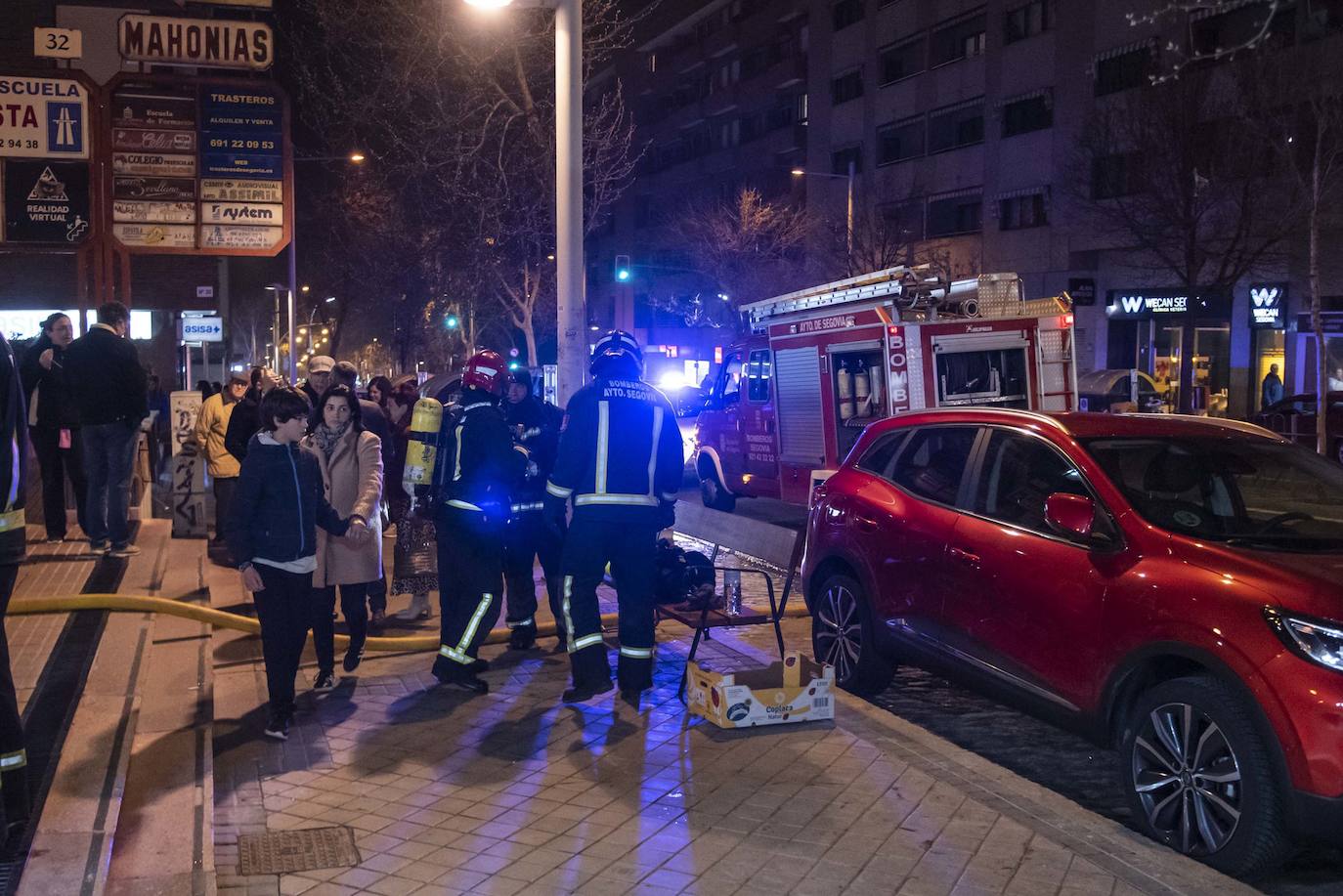 El incendio en Mahonías, en imágenes