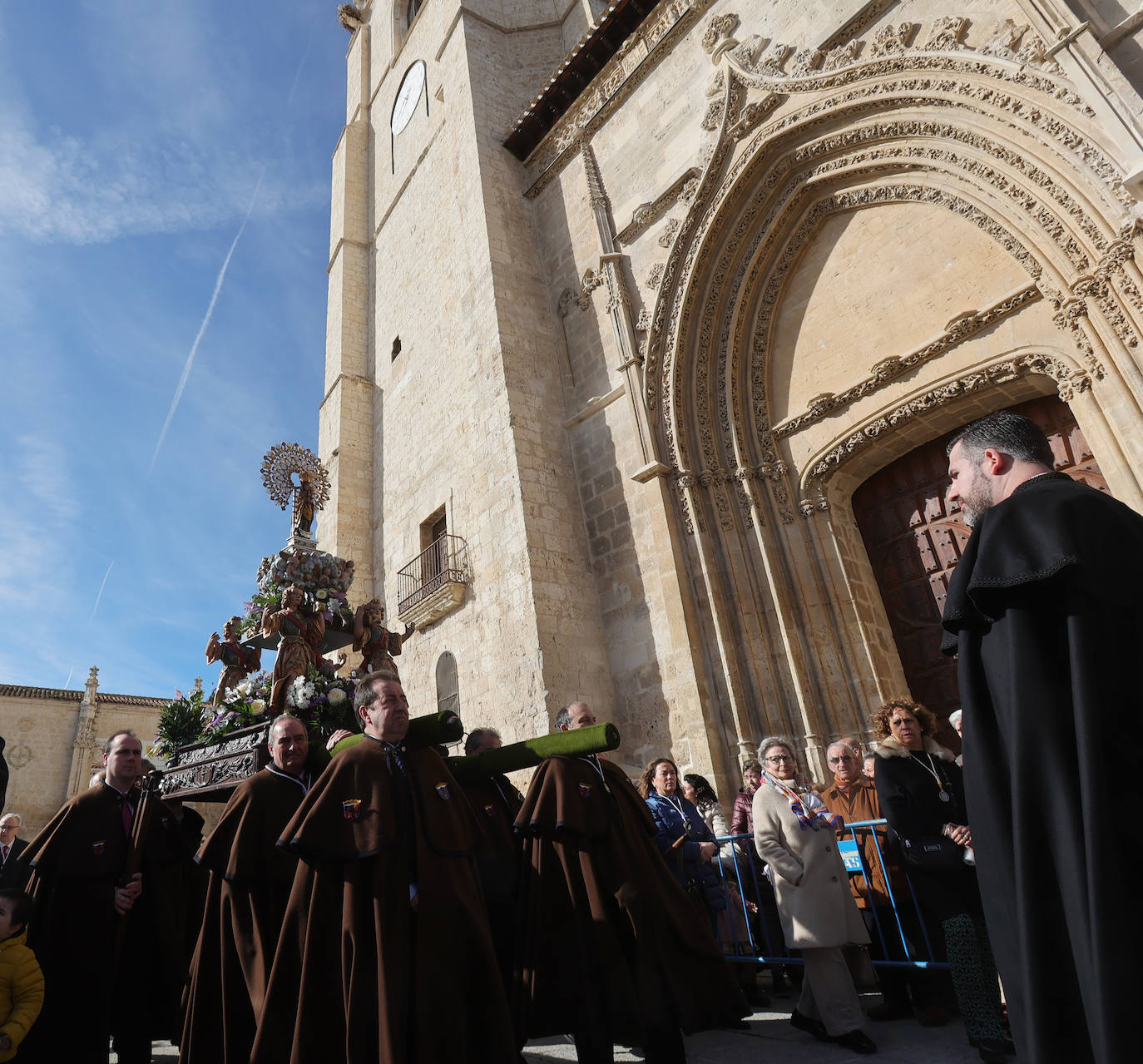 Palencia se entrega a su patrona