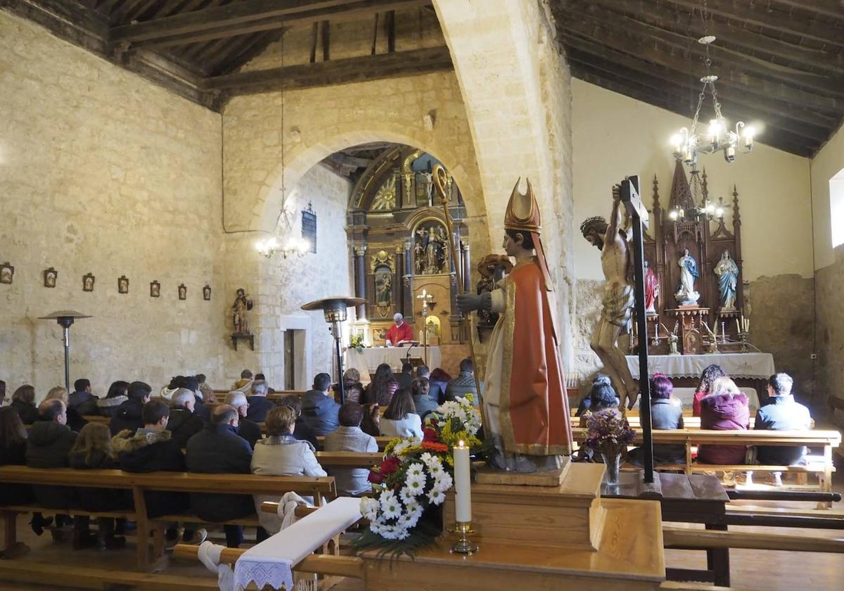 Eucaristía a San Blas en la Iglesia de la Asunción de Villasexmir