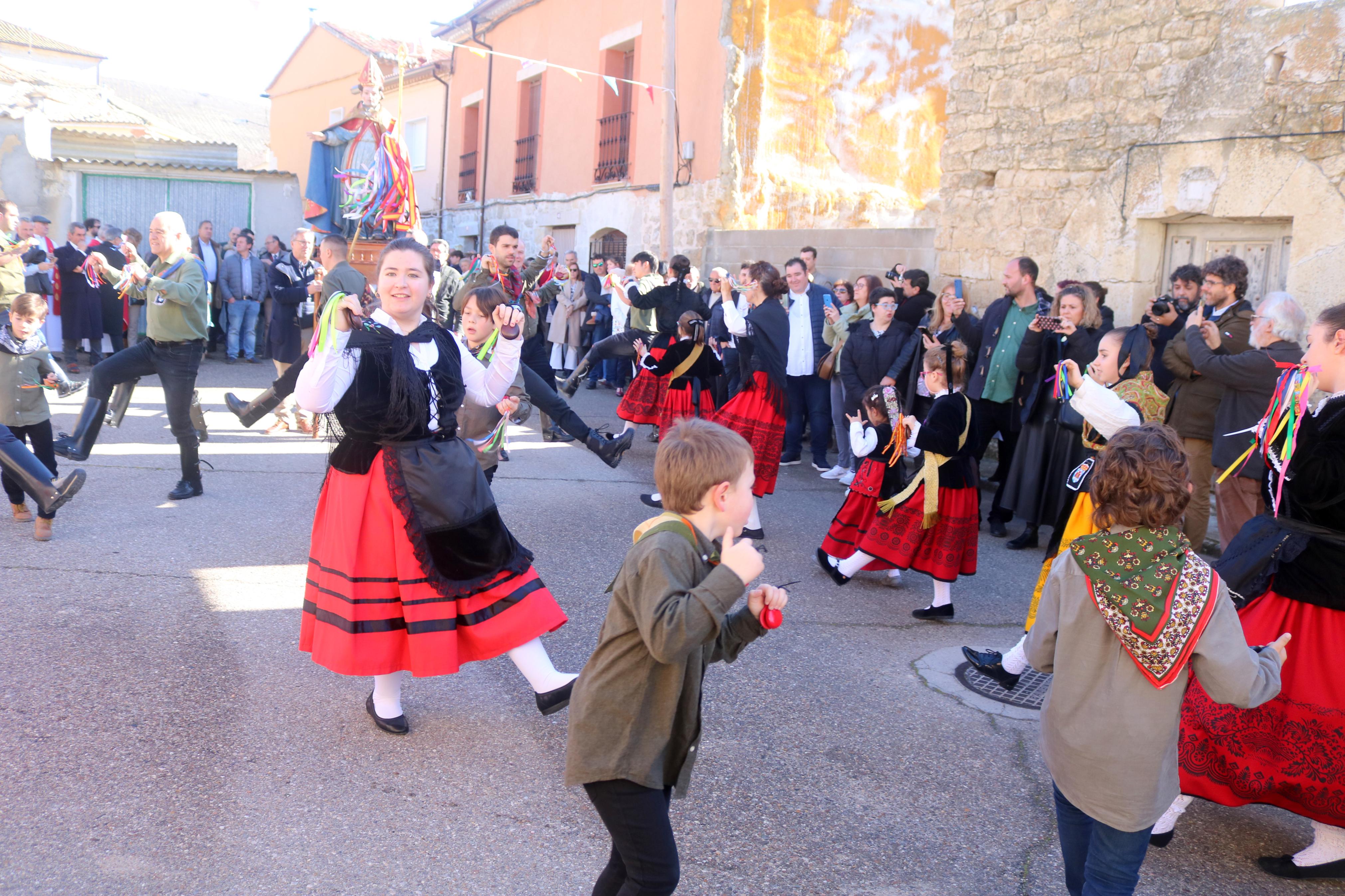 Hornillos de Cerrato se rinde a San Blas