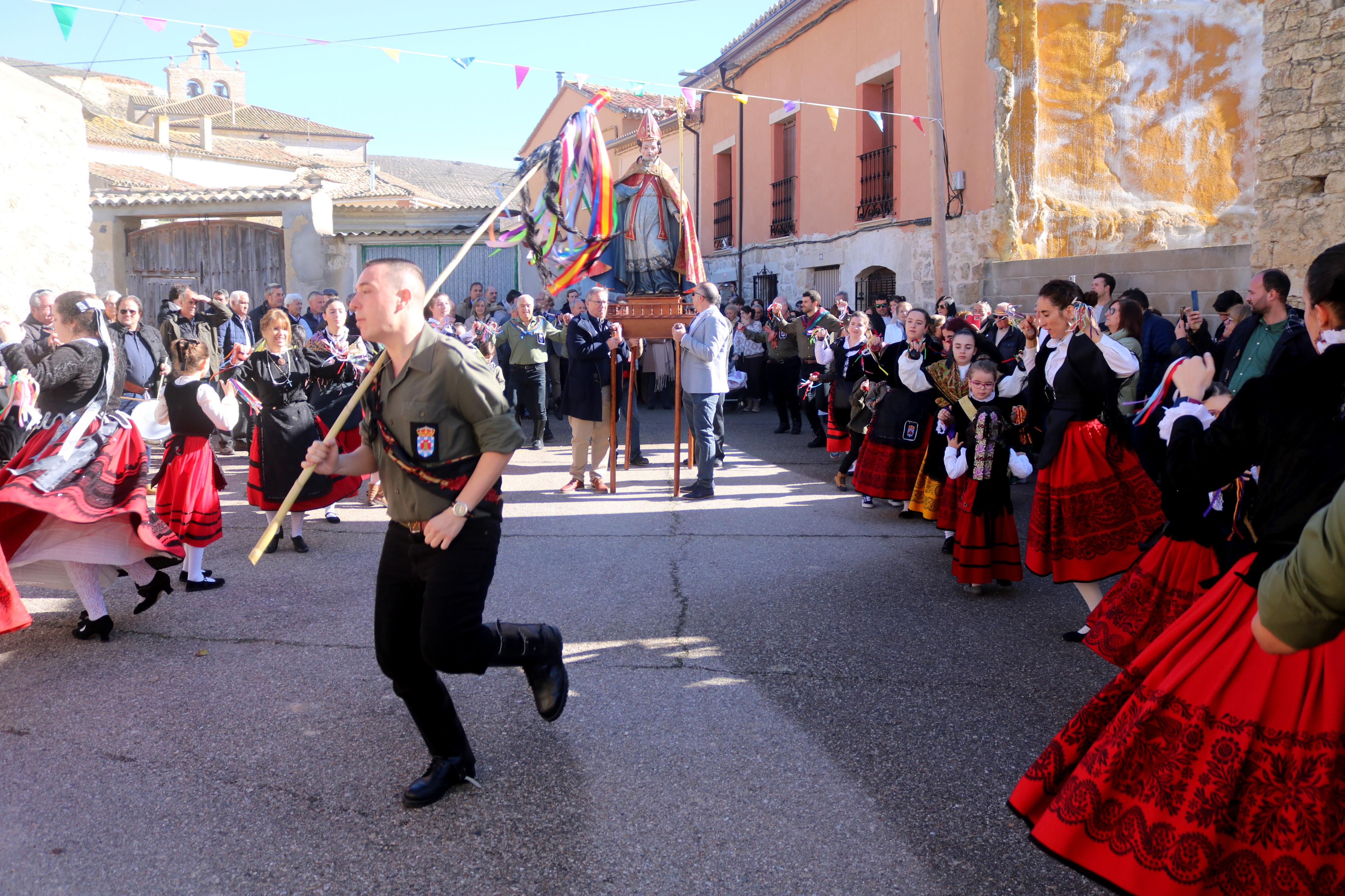 Hornillos de Cerrato se rinde a San Blas